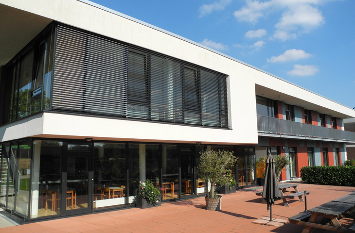 64e73ad74b55a412a61de0c1ac365db5f63d8220